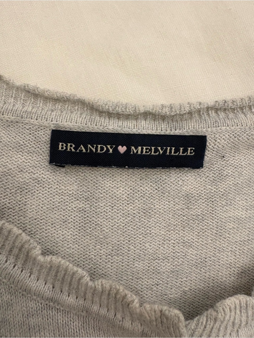 Brandy Melville scalloped edge Light Gray Button Cardigan Sweater - Picture 2 of 7